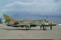 Cẩm nang phân biệt các thế hệ tiêm kích - bom Su-22 của Không quân Việt Nam
