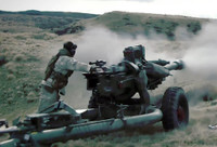 [ẢNH] Sức mạnh đáng sợ của lựu pháo nhảy dù M119 Mỹ