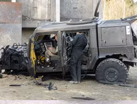 [ẢNH] Xe bọc thép Nga chuẩn NATO bị trúng mìn của quân đội Syria