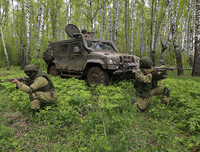 [ẢNH] Xe bọc thép Nga chuẩn NATO bị trúng mìn của quân đội Syria