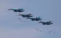 [ẢNH] Chuyên gia Nga: Tiếp tục mua sắm Su-34 là sai lầm nghiêm trọng