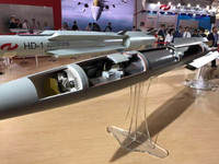 [ẢNH] Trung Quốc ra mắt tên lửa hành trình tấn công mặt đất siêu thanh 