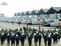 [ẢNH] Trung Quốc mang cường kích JH-7 áp sát biên giới Ấn Độ, liệu có gặp họa?