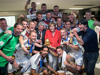 [ẢNH] Cận cảnh cuộc sống đời thường của Thủ tướng Đức Merkel