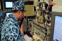[ẢNH] Khám phá bên trong tàu ngầm Kilo 636 của Việt Nam, biệt danh 