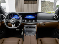 [ẢNH] Mercedes-Benz E-Class 2020: Trẻ hóa và hiện đại hơn