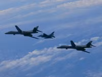 [ẢNH] Tái triển khai oanh tạc cơ B-1B Lancer đến Guam, Mỹ gia tăng sức ép lên Trung Quốc