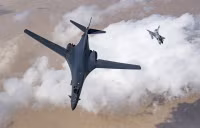 [ẢNH] Tái triển khai oanh tạc cơ B-1B Lancer đến Guam, Mỹ gia tăng sức ép lên Trung Quốc