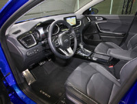 Kia Ceed thế hệ mới: Xe Hàn Quốc mang phong cách châu Âu