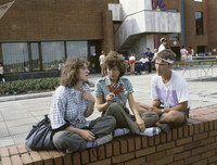 Những hình ảnh chưa từng công bố về thanh niên thời Liên Xô cũ