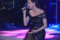 Kim Lý âm thầm xem Hồ Ngọc Hà biểu diễn ở Hà Nội