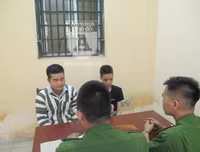 [ẢNH] Cận cảnh tên cướp giật gây án và bị bắt ngay khi vừa mãn hạn tù