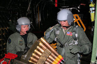 [ẢNH] Hung thần bầu trời Mỹ bội phần nguy hiểm khi được tích hợp tên lửa Hellfire