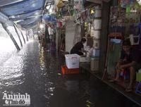 Hà Nội tiếp tục ngập nặng sau mưa lớn liên tục