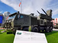 [ẢNH] Nga bất ngờ đem 