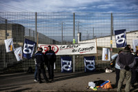 Liên tiếp xảy ra các vụ tấn công quản giáo tại nhà tù Pháp