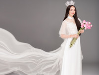 Thần thái Ngọc Diễm đẹp bội phần sau 10 năm đăng quang