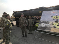 [ẢNH] Tổ hợp tên lửa phòng không S-300V1 Ukraine sẽ khiến S-400 Nga 