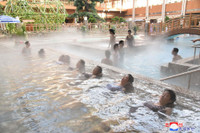 [ẢNH] Khu nghỉ dưỡng trên núi mới khai trương của Triều Tiên có gì đặc biệt?