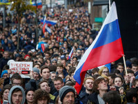 Biểu tình chống chính phủ Nga đúng ngày sinh nhật của Tổng thống Putin