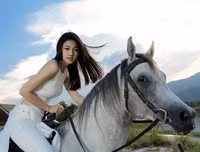 Người đẹp biển Đào Thị Hà 