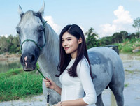 Người đẹp biển Đào Thị Hà 