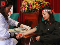 Gần 1000 cán bộ chiến sĩ Công an TP Hà Nội hiến máu tình nguyện