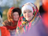 [Ảnh] Bất ngờ với tiêu chí sắc đẹp đối lập nhau ở phụ nữ các nước