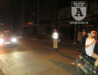 [ẢNH] Sát cánh cùng Cảnh sát 141 Hà Nội trong đêm chống đua xe