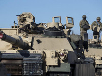 [ẢNH] Mỹ tuyên bố sẵn sàng hủy diệt lực lượng Nga nếu dám tiến sát mỏ dầu