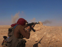 Bất ngờ khủng bố Al Qaeda và IS lao vào