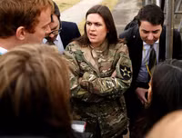 Sương mù dày đặc khiến chuyến thăm DMZ của Tổng thống Mỹ bất thành