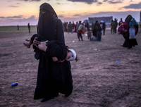 [Ảnh] Cận cảnh giao tranh dữ dội tại thành trì cuối cùng của IS ở Syria