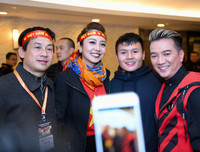 Hoa hậu Jennifer Phạm hòa giọng cùng các nghệ sĩ tôn vinh đội tuyển U23 Việt Nam