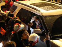 Hoa hậu Jennifer Phạm hòa giọng cùng các nghệ sĩ tôn vinh đội tuyển U23 Việt Nam