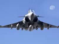 [ẢNH] Chiến thần Rafale Pháp không chỉ lấn át Su-35 mà còn gián tiếp cứa vào vị thế của Nga