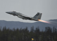 [ẢNH] Mỹ không kích với vũ khí siêu chính xác để trả đũa Iran