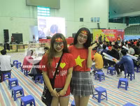 Ngắm các 