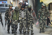 [ẢNH] Đấu súng ở biên giới Ấn Độ - Pakistan