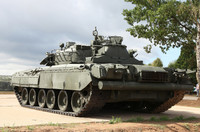 [ẢNH] Kíp lái toàn nữ chiến sĩ trên ‘chiến tăng bay’ T-80UE-1