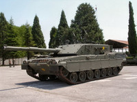 Không phải T-90 hay Leopard, đây mới là xe tăng 