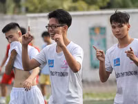 8 đội bóng xuất sắc nhất Giải bóng đá học sinh THPT Hà Nội 2018