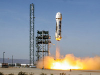 [ẢNH] Tỉ phú giàu nhất thế giới và giấc mơ đưa con người du lịch vũ trụ