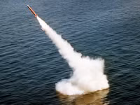 Chiến hạm Mỹ mang 500 tên lửa Tomahawk áp sát Syria sẵn sàng oanh kích quy mô chưa từng có