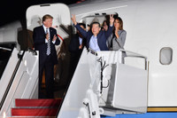 Tổng thống Mỹ chào đón 3 công dân được Triều Tiên trả tự do