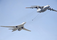 Khí tài quân sự Nga rầm rộ diễn tập duyệt binh ở Moscow