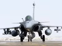 [ẢNH] Chiến đấu cơ Rafale Pháp tới Việt Nam, động thái nhỏ, tín hiệu lớn?