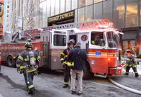 Cháy chung cư ở New York