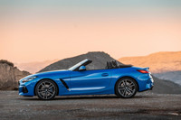 [ẢNH] Siêu xe mui trần BMW Z4 Roadster 2019 hút khách với giá chỉ 39.990 bảng