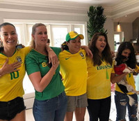 [ẢNH] Dàn thiên thần nội y đăng ảnh cổ vũ tinh thần cho đội tuyển Brazil